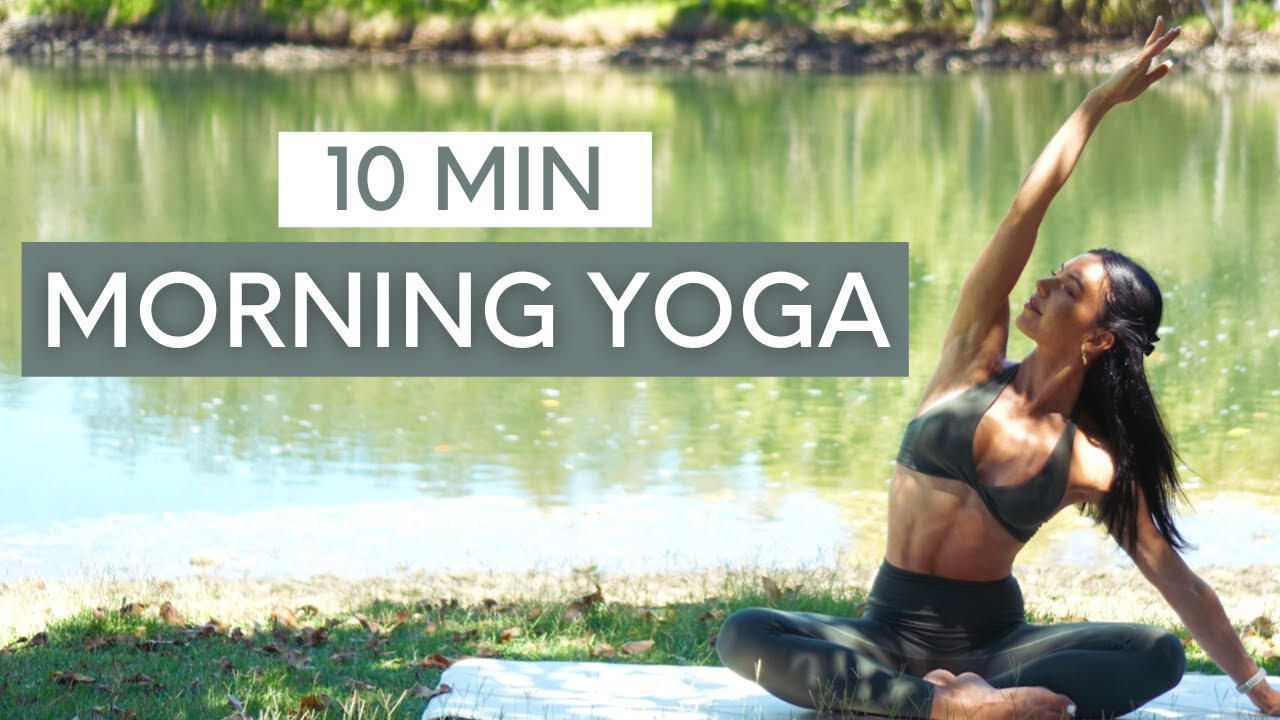 10 MIN MORNING YOGA FLOW || Stretch Routine To Wake Up & Feel Good ...